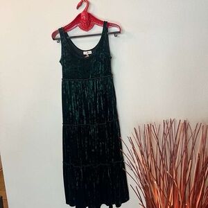 Natural life velvet hunter green sleeveless soft maxi tier dress XS NWT